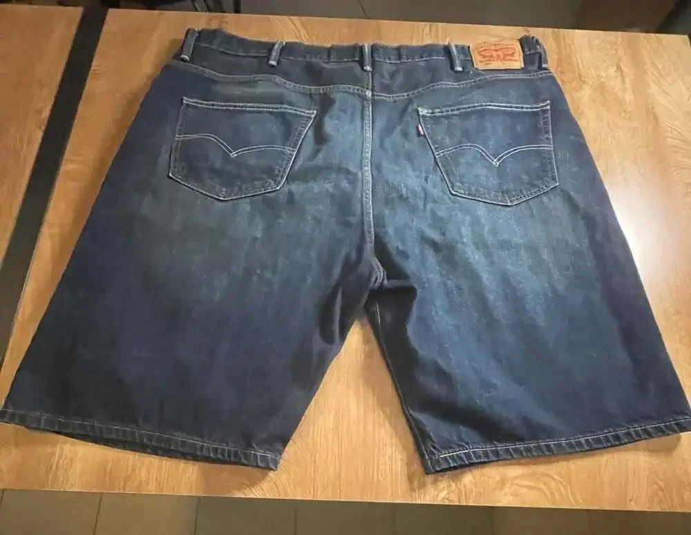 Levi's Dark Wash Denim Jeans